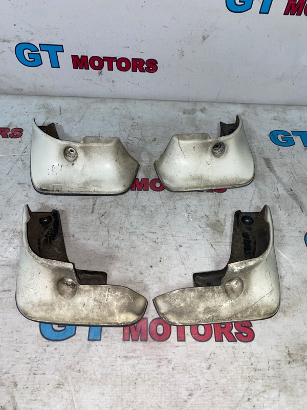 Брызговик Toyota Allion NZT240 1NZ-FE 2002