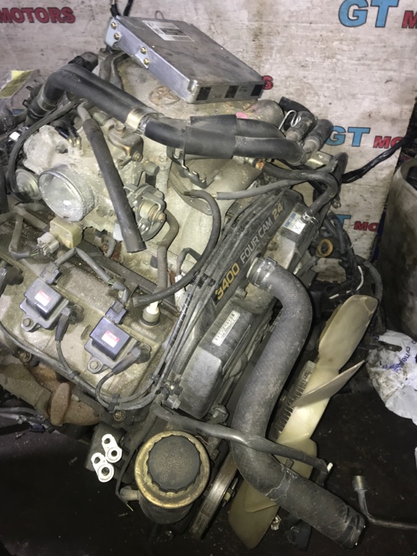Двигатель Toyota Grand Hiace VCH16W 5VZ-FE 2001