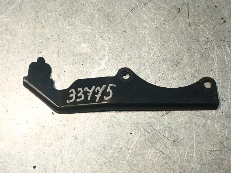 Кронштейн двигателя Audi A6 2005 C6 3.0 06C133947F Б/У