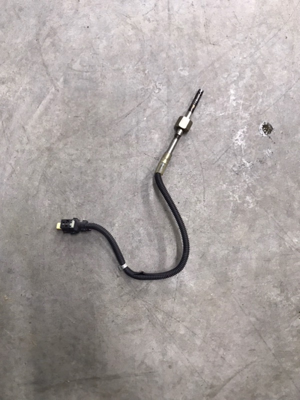 Датчик температуры выхлопных газов Mercedes benz GLC X253 A0009058904 Б/У