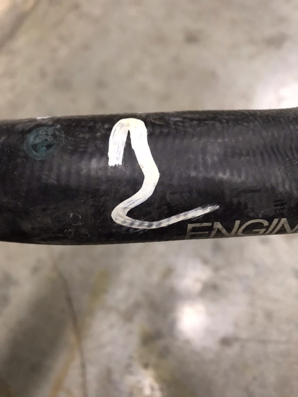 Шланг системы охлаждения Mercedes benz GLC X253