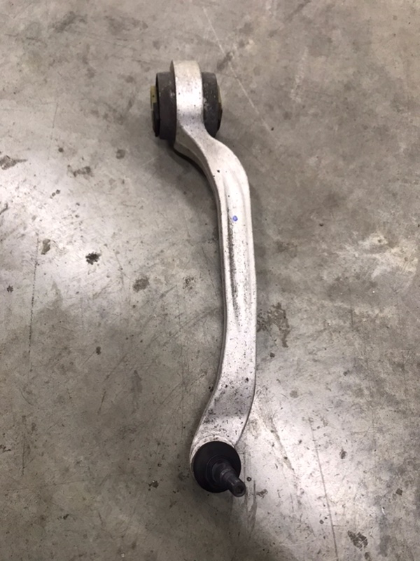 Рычаг передний правый Bentley Continental GT 2 3w0407694 Б/У