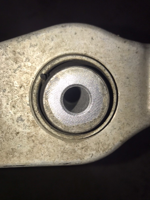 Рычаг передний Continental GT 2