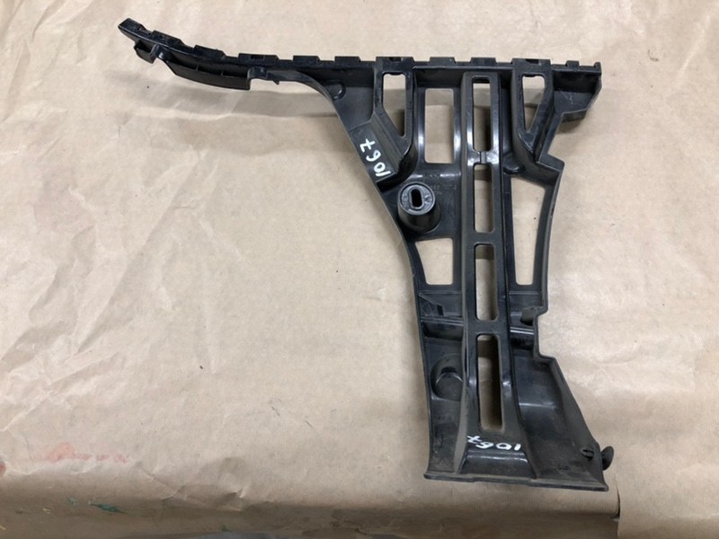 Кронштейн бампера S-class W222