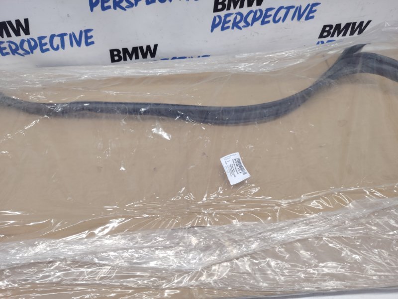 Уплотнитель левый Audi A3 8V