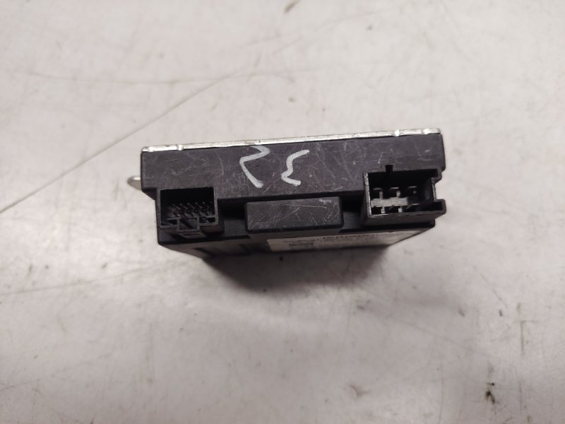 Блок управления топливным насосом GLC 2017 W253