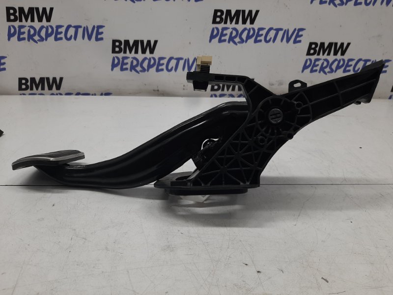 Педальный механизм в сборе 6-серия 2018 G32 N57D30B