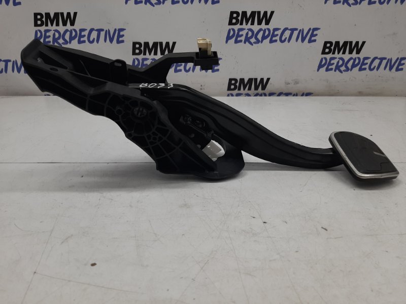 Педальный механизм в сборе 6-серия 2018 G32 N57D30B