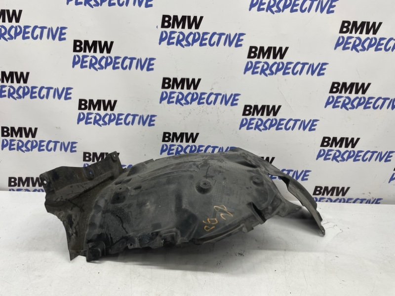 Кожух колесной ниши передний левый BMW M6 2013 F13 S63B44B 51718050545 Б/У