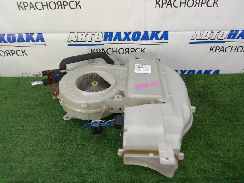 Радиатор печки Toyota Noah AZR60G 1AZ-FSE 2004 задняя печка в сборе: корпус, мотор, радиатор, Радиатор печки Toyota Noah AZR60G 1AZ-FSE 2004 задняя печка в сборе: корпус, мотор, радиатор,