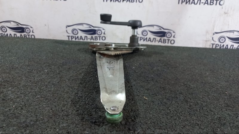 Стеклоподъемник задний левый SX4 2005-2016 2 JT М16А 1.6 бензин МКПП Стеклоподъемник задний левый SX4 2005-2016 2 JT М16А 1.6 бензин МКПП