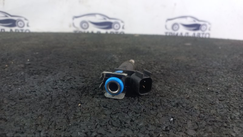 Форсунка топливная Opel Mokka 1 A16XER 1