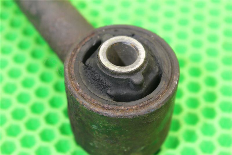 Тяга подвески задняя RX330 2005 MCU38 3MZ-FE