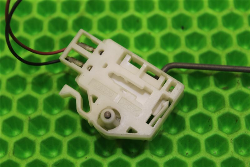 Датчик уровня топлива Crown 2008 GRS180 4GR-FSE Датчик уровня топлива Crown 2008 GRS180 4GR-FSE