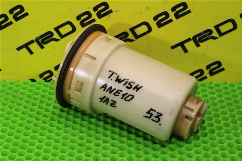 Корпус топливного насоса Toyota Wish ANE10 1AZ-FSE 77024-68020 контрактная