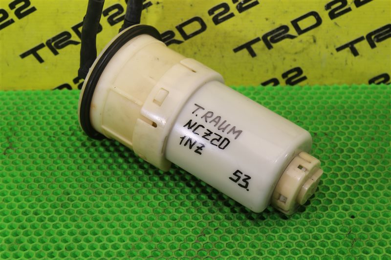 Корпус топливного насоса Toyota Raum NCZ20 1NZ-FE 77024-52020 контрактная
