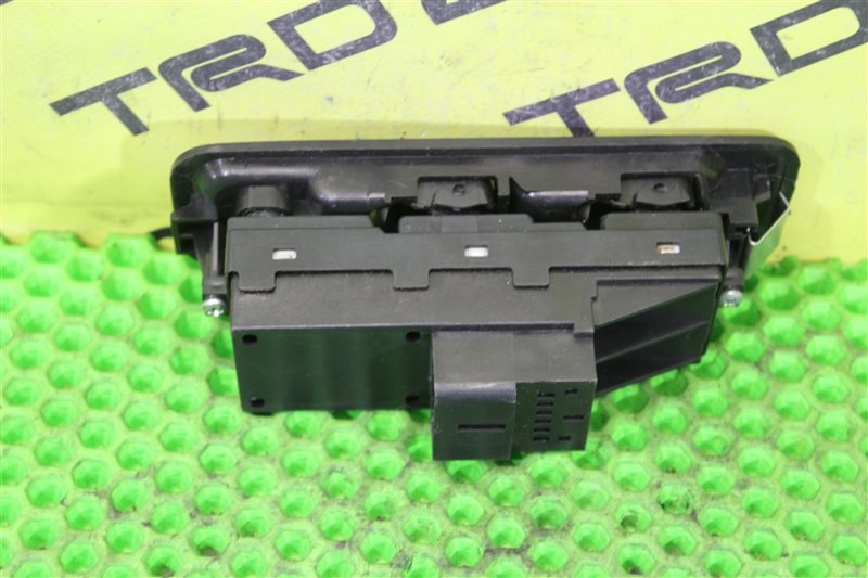 Блок управления стеклоподъемниками Toyota Duet M100A EJ-VE