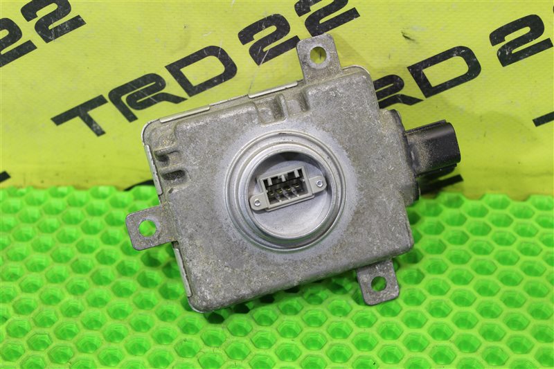 Блок ксенона Mazda3 2006 BK Z6