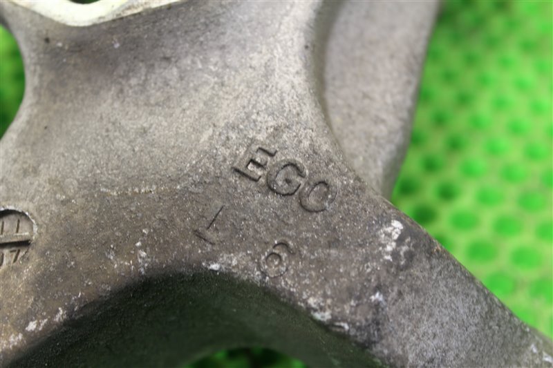 Кулак поворотный передний левый G35 2009 V36 VQ35HR