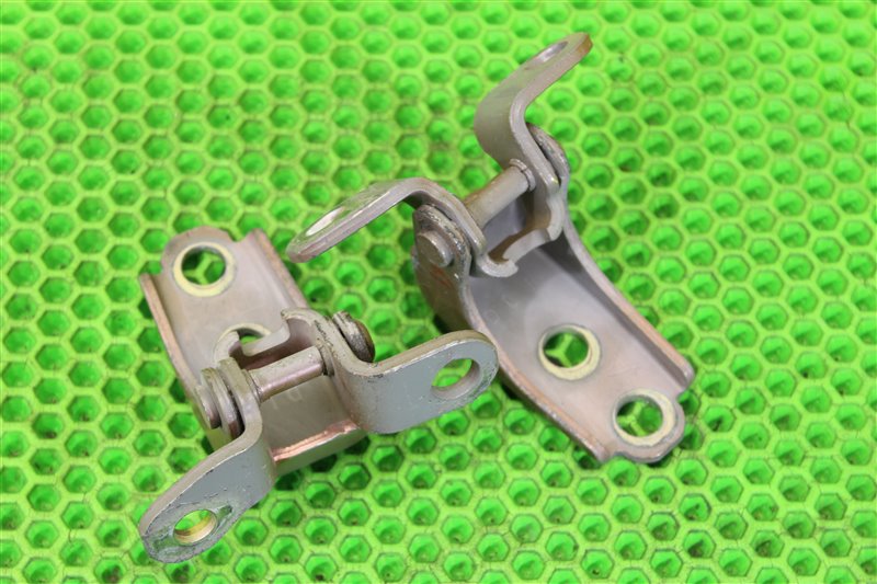 Петля двери передняя правая Fit GD1 L13A