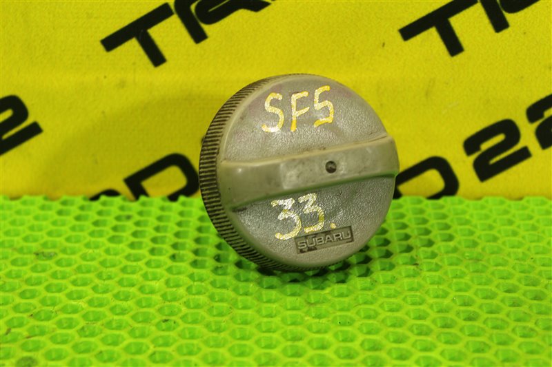 Крышка топливного бака Subaru Forester 2001 SF5 EJ205 42032FA000 контрактная