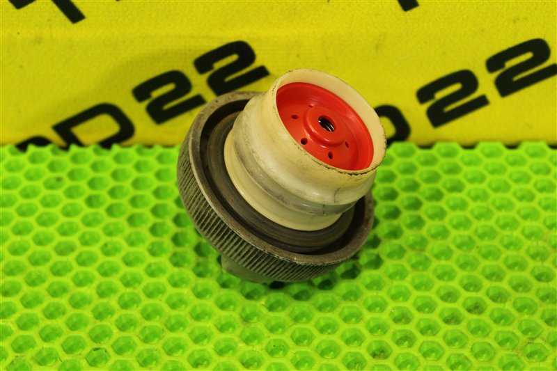 Крышка топливного бака Forester 2001 SF5 EJ205