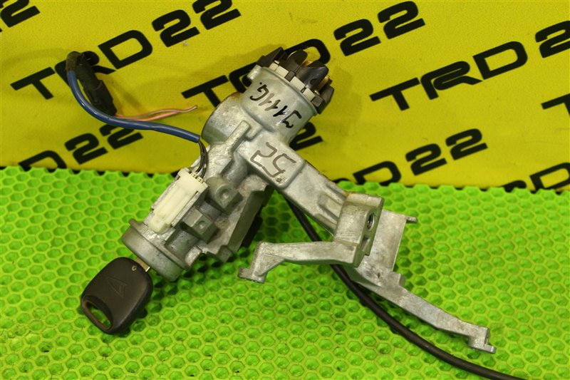 Замок зажигания Daihatsu Terios Kid J111G EF