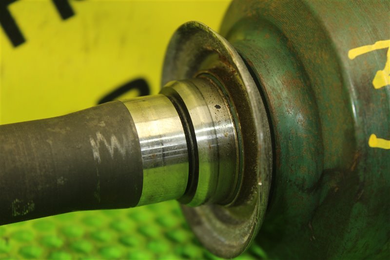 Привод передний правый Harrier 2001 MCU15 1MZ-FE