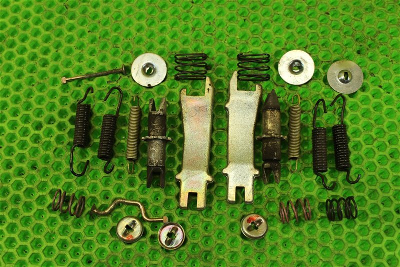 Механизм стояночного тормоза Aristo 1997 JZS147 2JZ-GE