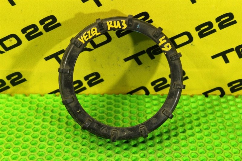 Крепление топливного насоса Honda Vezel 2016 RU3 LEB 17046-TG0-000 контрактная