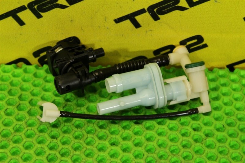 Регулятор давления топлива GS350 2010 GRS196 2GR-FSE