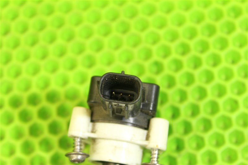 Датчик высоты дорожного просвета RX350 2014 GGL15 2GR-FE Датчик высоты дорожного просвета RX350 2014 GGL15 2GR-FE
