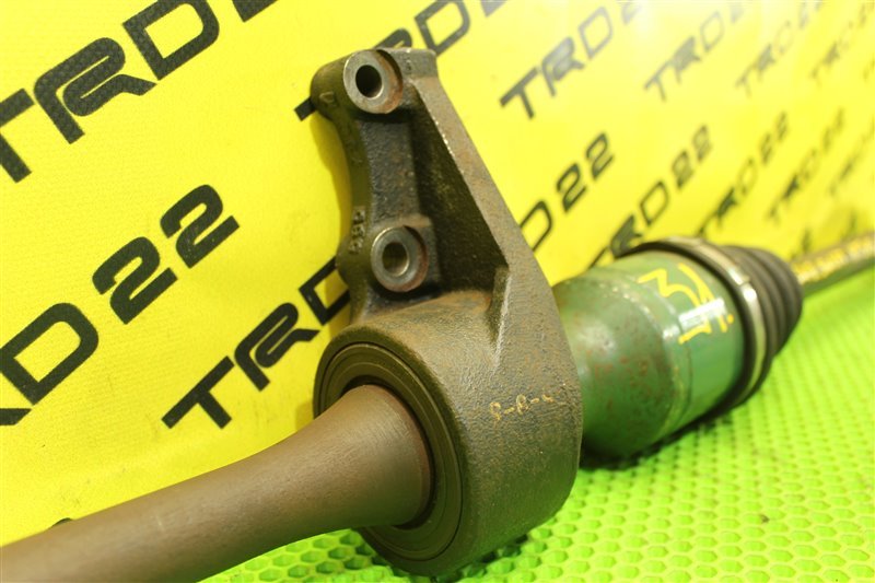 Привод передний правый swift 2003 HT51S M13A