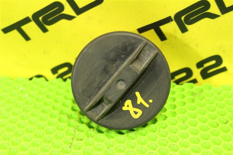 Крышка топливного бака Toyota 77310-48010 контрактная