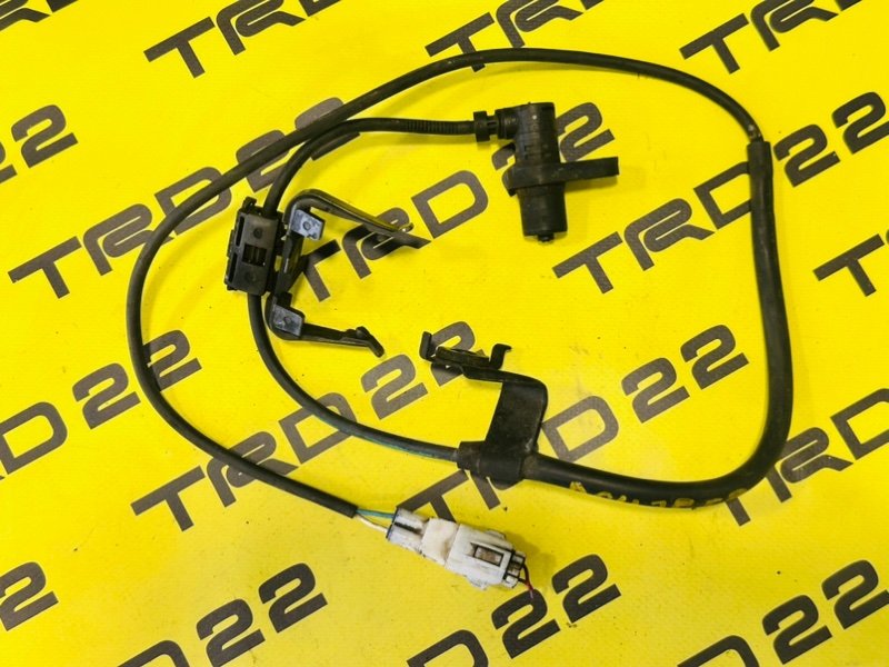 Датчик abs передний правый Lexus RX300 2005 MCU35 1MZ-FE 89543-48030 контрактная