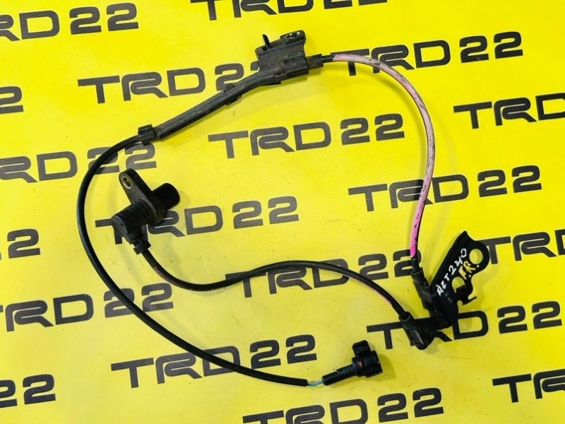 Датчик abs передний правый Toyota Premio 2004 AZT240 1AZ-FE 89542-20170 контрактная