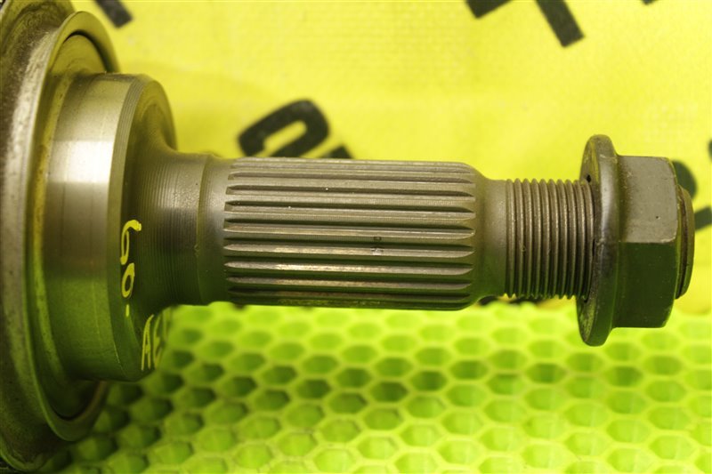 Привод передний правый Toyota Corolla AE110 5A-FE