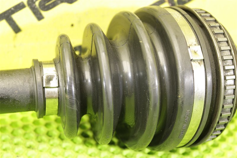 Привод передний правый Corolla 1999 AE110 5A-FE