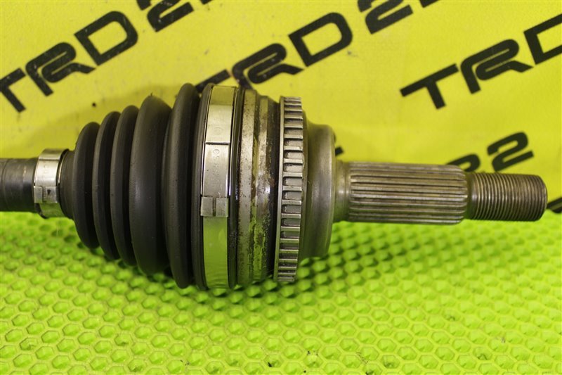 Привод передний правый Corolla 2004 ZZE121 3ZZ-FE Привод передний правый Corolla 2004 ZZE121 3ZZ-FE