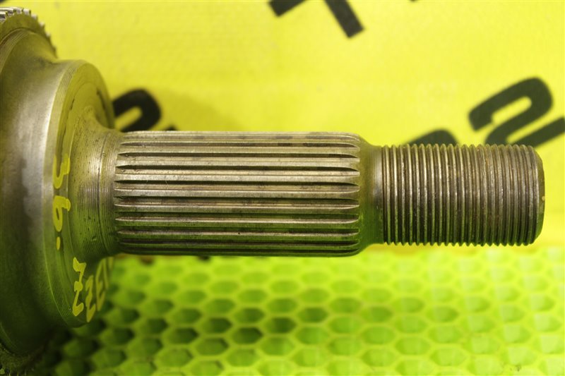 Привод передний правый Toyota Corolla ZZE121 3ZZ-FE Привод передний правый Toyota Corolla ZZE121 3ZZ-FE