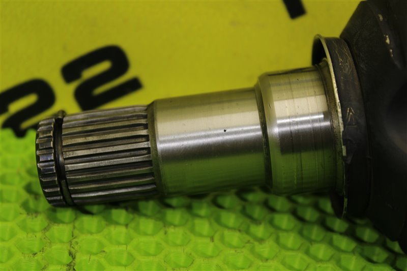 Привод передний правый Corolla 2004 ZZE121 3ZZ-FE Привод передний правый Corolla 2004 ZZE121 3ZZ-FE