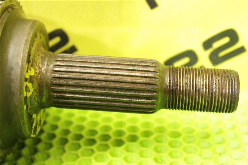 Привод передний правый Toyota Corolla ZZE121 3ZZ-FE