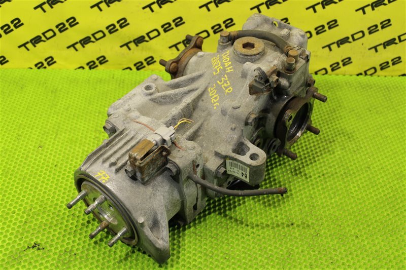 Редуктор задний Noah 2012 ZRR75 3ZR-FAE