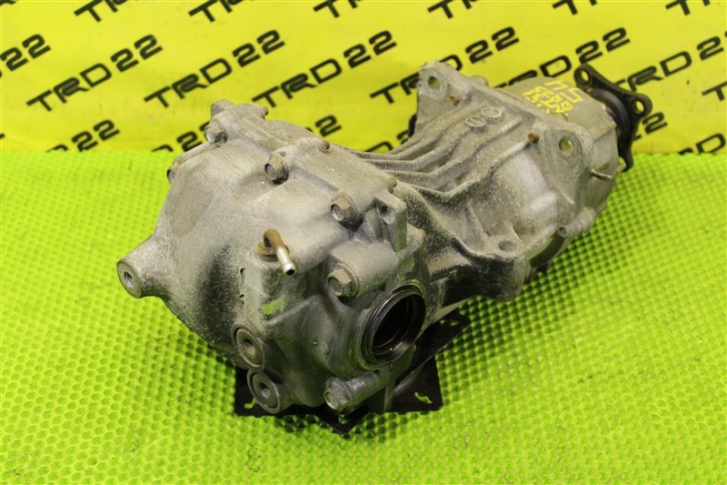 Редуктор задний Nissan X-Trail TNT31 QR25DE Редуктор задний Nissan X-Trail TNT31 QR25DE
