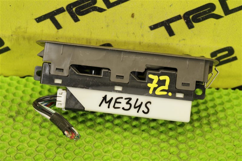 Блок управления стеклоподъемниками Chevrolet MW 2003 ME34S M13A 37990-84F20 контрактная