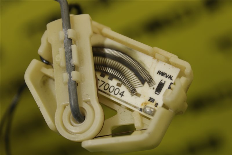 Датчик уровня топлива March 2007 AK12 CR12DE