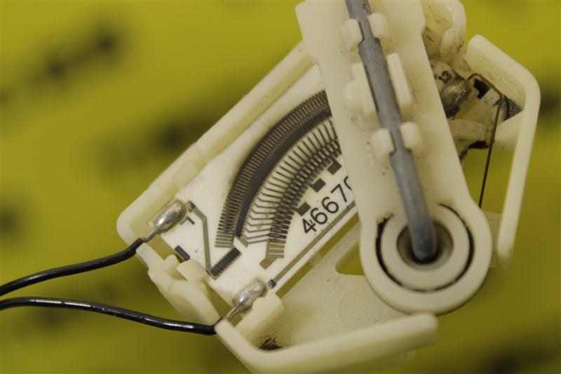 Датчик уровня топлива March 2007 AK12 CR12DE