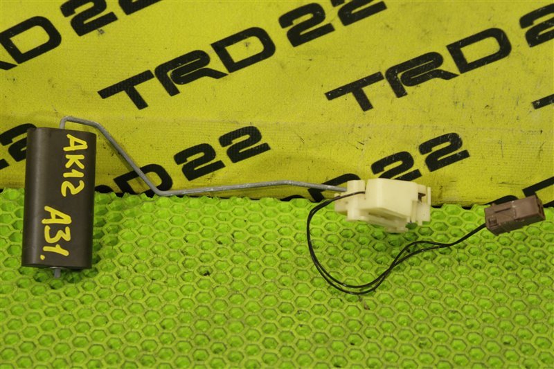 Датчик уровня топлива Nissan March 2007 AK12 CR12DE 25060AX01A контрактная