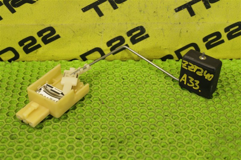 Датчик уровня топлива Toyota Premio 2005 ZZT240 1ZZ-FE 83320-32250 контрактная