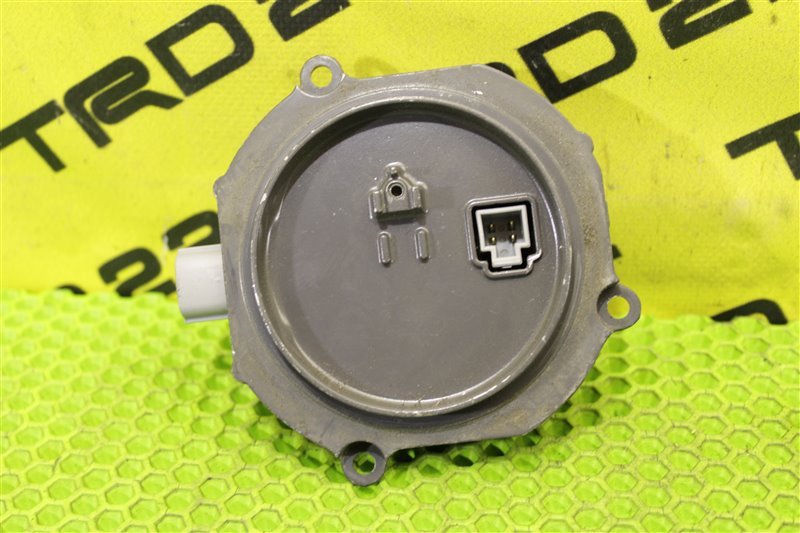 Блок ксенона Nissan Teana J31 VQ23DE